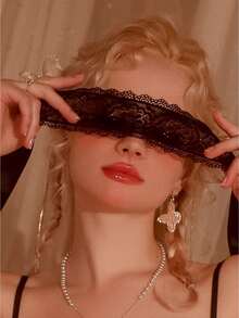 1pc Elegant Black Lace Eye Mask - Suitable For Parties, Gatherings, And Cosplay - Multicolor - View 1