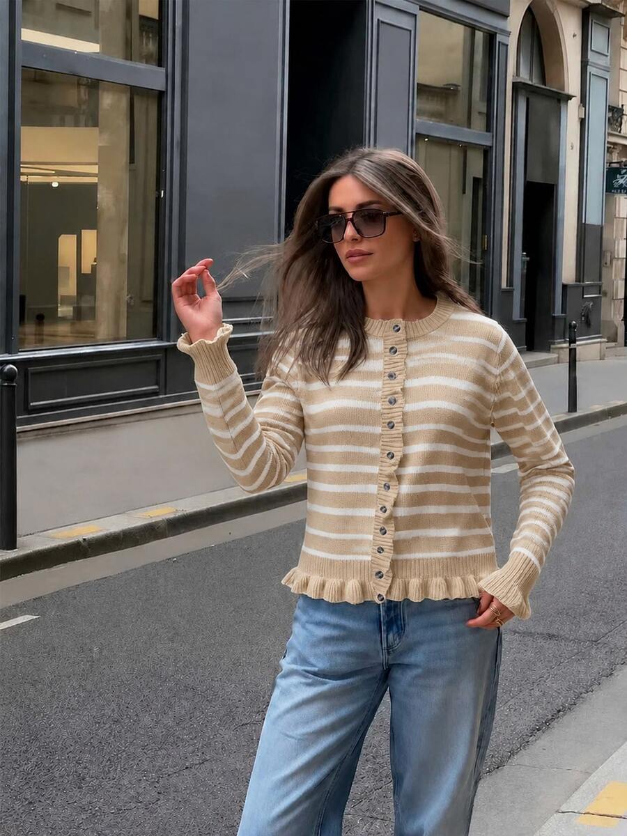 Joy Knit 女款秋冬針織開襟衫 時尚新款 基礎上衣 優雅條紋休閒簡約風 多鈕扣袖口 荷葉邊下擺 圓領 適合辦公穿搭 外出上衣 派對 新年 生日 海灘 節慶 - 卡其色 - 查看 1