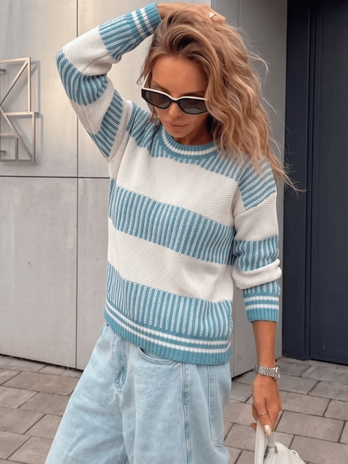 Women's Autumn/Winter Loose Round Neck Drop-Shoulder Long Sleeve Striped Casual Pullover Sweater - Blue and White - View 1