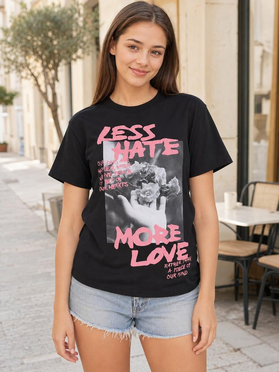 Wo Casual Pattern Print With Dropped Shoulders T Shirt |   Black And Pink,Short Sleeve Round Neck,Loose-Fit Top,With Leopard-Print Lips And XOXO Patte - Black - View 1