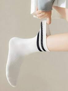 24 Pairs/20 Pairs/18 Pairs/15 Pairs/10 Pairs/6 Pairs/4 Pairs/2 Pairs/1 Pair Black And White Striped Thick Mid-Calf Socks, Comfortable And Breathable Business Casual Socks. Shark Series Soft, Lightweight, Odor-Resistant Unisex Sports Socks, Warm For Autumn And Winter - Multicolor - View 3