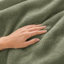 nerd hunters Silkce Premium Soft Plush Blanket 200x220cm Bed & Sofa - Olive Green - View 2