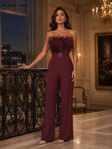 Burgunderroter Jumpsuit mit Federbesatz, Herz-Ausschnitt und weitem Bein, mit Gürtel, elegantes Party- & Abendoutfit - Bordeaux - Übersicht 10