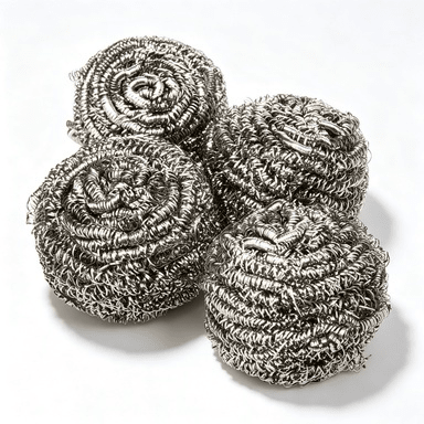 Set Contains Four Heavy-Duty Metal Cleaning Scourers. Robust Metallic Scrubbing Balls Efficiently Clear Tough Dirt Residues, Suited For Daily Kitchen Deep Cleaning Work.