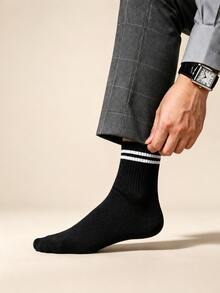 Business Style Men's White With Black Stripes Mid-Calf Socks, Skin-Friendly Cotton Breathable Versatile Sports Socks For Campus, Casual And Daily Wear - Black - View 3