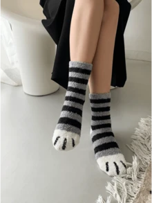 1/5 Pasang Kaos Kaki Wanita Panjang Sedang, Motif Cakar Kucing Lucu, Gaya Unik, Berbulu, Cocok untuk Dipakai di Rumah - MultiWarna - View 6