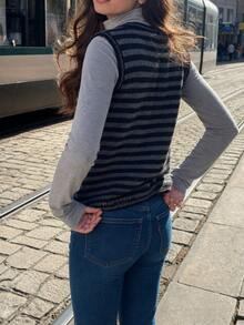 Women's Autumn/Winter Striped Knit Cardigan Vest, Simple Casual Sweater Top, Versatile Layering Piece - Black - View 2