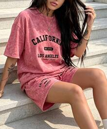 Loose-Fit Print 2pcs Set,Vintage Style T-Shirt+Matching Shorts Set,Y2K Streetwear Women's Clothing-Vacation Outfits Women's Washed Two-Piece Set - 紅色 - 查看 3