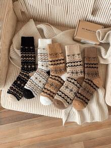 1/5 Pairs Fer Island Warm Mid-Calf Ring Buckle Socks, Thickened Socks, Vintage Couple Style - Multicolor - View 6