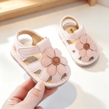 1 Pair Soft Bottom Squeaky Shoes For Babies, Cute Cartoon Fresh Style Prewalker Shoes, Outdoor Closed-Toe Sandals - Pink - View 2