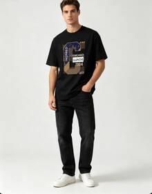 T-shirt uomo taglie forti con stampa "CHICAGO ILLINOIS 50.39meter", girocollo, maniche corte, comoda e casual per l'estate, T-shirt con stampa grafica taglie forti. - nero - Visualizzare 1