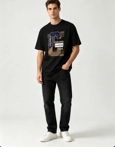T-shirt uomo taglie forti con stampa "CHICAGO ILLINOIS 50.39meter", girocollo, maniche corte, comoda e casual per l'estate, T-shirt con stampa grafica taglie forti. - nero - Visualizzare 1