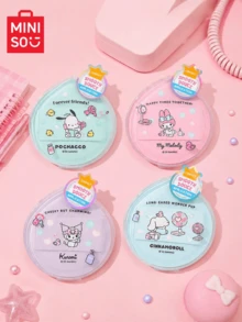 MINISO Sanrio 系列超柔軟三角化妝粉撲，乾濕兩用，可重複使用且可清洗，不吸附底妝液/霜/粉，修容化妝工具，返校禮物，化妝必需品 - 彩色 - 查看 6