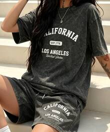 Loose-Fit Print 2pcs Set,Vintage Style T-Shirt+Matching Shorts Set,Y2K Streetwear Women's Clothing-Vacation Outfits Women's Washed Two-Piece Set - 黑色 - 查看 2