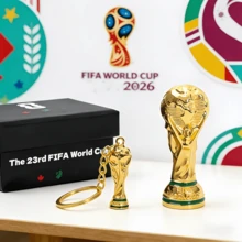 2件組 2026 FIFA 世界盃主題鑰匙圈掛鉤禮品組，世界盃足球獎盃鑰匙圈，世界盃周邊吊飾，小獎盃禮盒，背包吊飾鑰匙圈，球迷專屬賽事裝飾，送給她的/他的禮物 - 獎盃 - 查看 5