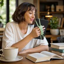 1/2pcs Comfortable Hand Strap, Suitable For Kindle And Tablets, Kindle Accessories, Convenient For Reading In Bed, And Lightweight Grip Holder, Compatible With 4.7-8 Inch Paperwhite/Oasis/E-Readers/Phones - A - View 2