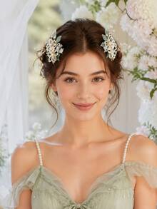 2 piezas Pinza para el cabello con flor de perlas y cuentas, hoja verde con lámina dorada y borla de perlas, pasador lateral estilo francés para novia, boda y mujer, accesorio para el cabello - verde pálido - Ver 1