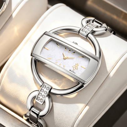 YaLaLuSi Brand 1pc Bohemian Style Women's Quartz Watch, Barrel Rectangular Dial + Large Hollow Chain Design Bracelet Watch, Suitable For Daily Work, Outings, And Other Occasions, Strap Connector Embedded With A Row Of Transparent Rhinestones To Enhance Exquisite Feel, Comes With Strap Adjuster, Perfect Gift For Girlfriend, Best Friend, Family, Holiday Gift Choice, Valentine's Day, Mother's Day, Christmas, Birthday, Graduation, Wedding, And Other Occasions