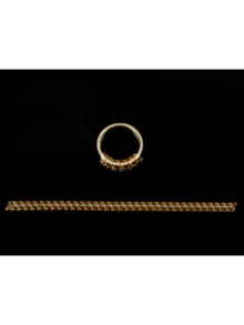 Silicone Ring Size Measuring Guard - Flexible Invisible Spiral Tightener For Loose Rings, No Power Required Ring Accessory Adjuster, Transparent Ring Size Adjuster Kit - Gold - View 3