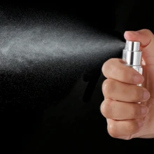 1件 5ml/0.2oz 便攜式迷你可重複填充香水噴霧瓶，透明旅行噴霧瓶配件，送給媽媽、女性、女孩的禮物 - 彩色 - 查看 4
