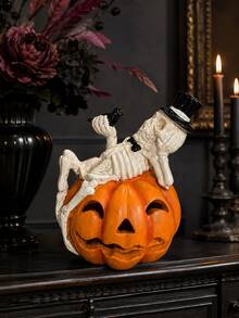 Figura de Esqueleto de Calabaza de Halloween, Esqueleto de Resina Único Recostado en una Calabaza con Cuervo Negro y Sombrero de Copa, Decoración Gótica de Mesa para Repisa, Estantería, Entrada y Fiesta de Halloween - 1PC - Ver 4