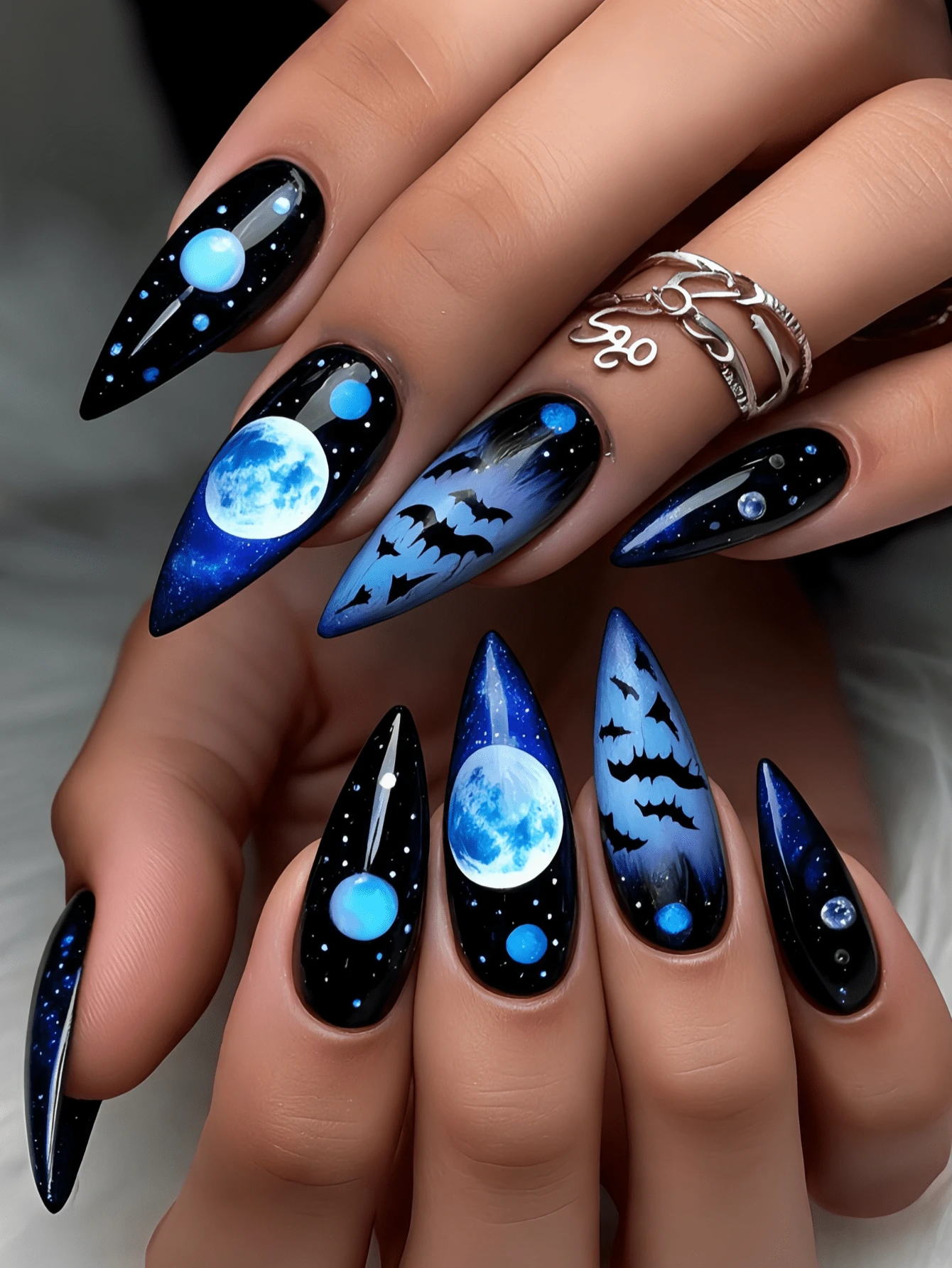 24pcs Halloween Nail Stickers, Polka Dot Bat & Moon Pattern Nail Art, Long Almond Shape Minimalist Fashion Nail Art, Wearable Nail Accessories, Fake Nails, Y2K Nail Style, Halloween Essential Nail Art, Blue Nail Color - Royal Blue - View 1