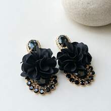 1 Pair Women's Pendant Earrings, Elegant Flowers Paired With Rhinestones, Charming Oval Chandelier Earring, Wedding Party, Christmas Fashion Jewelry - Oval - View 14