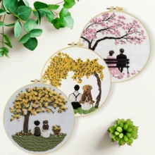 1件 15*15cm/5.9*5.9in-20*20cm/7.9*7.9in 情侶桃樹下刺繡套件，DIY手工刺繡套件，適合成人初學者，女性縫紉居家禮物，含使用說明書、印花布料、刺繡框、針線 - 相愛的情侶 - 查看 10