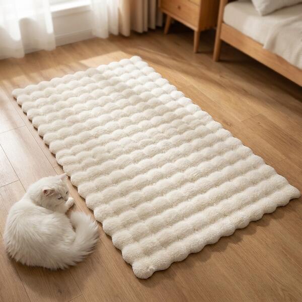1pc, Washable Long Strip Fluffy Decorative Carpet, Non-Slip Polyester Fiber Suede Bottom, 7mm Thickness, Suitable For Living Room, Bedroom, Entryway, Small Rug, Decorative Carpet, Hallway Carpet, Halloween, Gift, All Seasons, Platform New Style, Easy To Clean