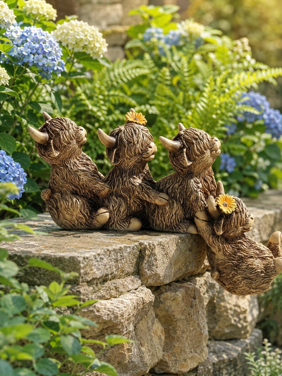 Outdoor Highland Cow Sculpture, Highland Cow Sculpture Shelf Decor, Family Bond Highland Cow Figurine Outdoor Garden Bookshelf Desktop Staircase Decoration, Highland Cow Lady Gift, Garden, Outdoor Decor, Garden Stuff, Garden Statues, Fall Decor