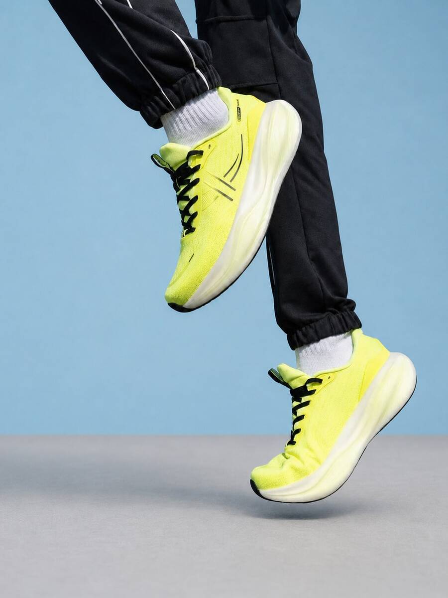 XTEP New Men's Sports Shoes, Fitness Training, Shock Absorption, Comfortable Running Shoes - Lemon Yellow/black - View 1