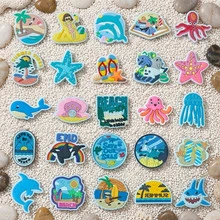 25入/包可愛海洋生物與夏季海灘PVC鞋飾，適用於打孔鞋款配件，個性化海洋派對用品 - 彩色 - 查看 1