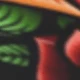 متعدد الألوان