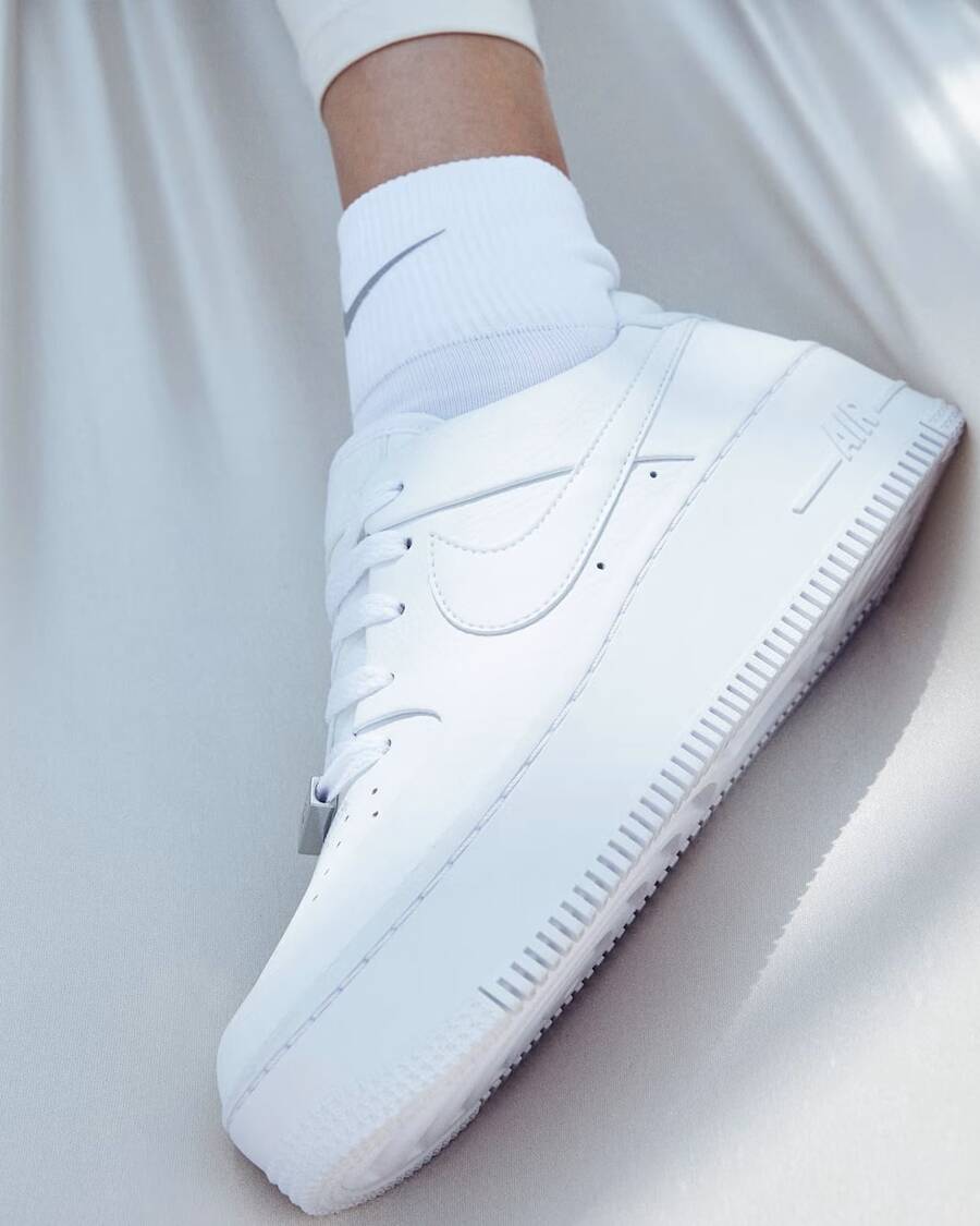 Nike Air Force 1 Sage Low Triple White Women's Casual Sneakers AR5339-100 | Classic, Comfortable - 白色馬卡龍 - 查看 1