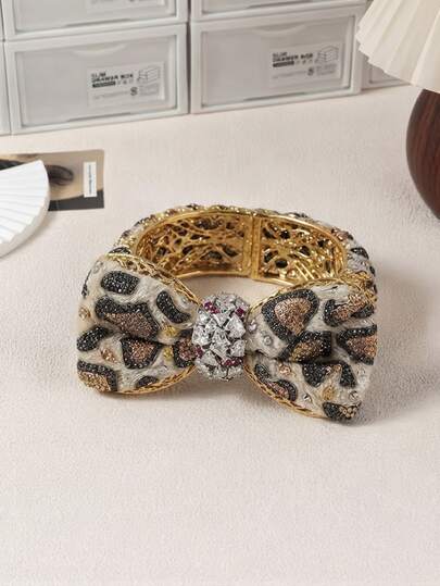 1pc Leopard Print Makeup Headband For Women Soft Facial Wash Headband Lightweight Daily Wear Skincare Head Bands, Practical Home Hair Accessories