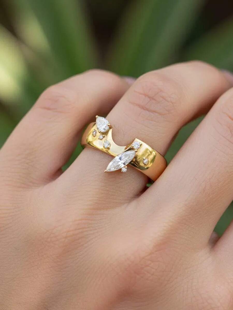 1pc Luxury Double Eye Synthetic Zirconia Inlaid 14K Gold Plated Ring, Geometric Vintage Niche Design Stackable Finger Ring, Jewelry Gift For Women And Men - Yellow - View 1