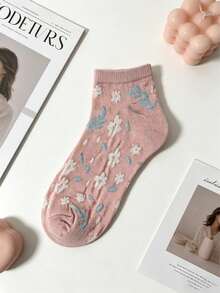 5 Pairs Floral Print Ruffle Mid-Calf Socks Black & White Mixed Pattern Women's Socks Set - B - View 4