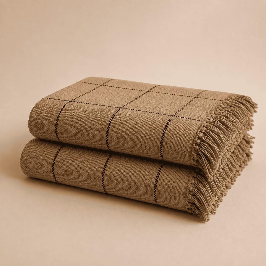 Kit 2 Mantas 240x180 cm Para Sofá Confortável Higiênica Manta Grande para Cama Poltrona Decorativa - KIT 2 CARAMELO COM PRETO - Visão 1