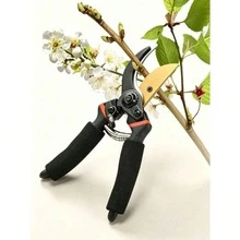 Tesoura de Poda Profissional Lâmina Dourada Anti-ferrugem com Cabo Macio Antiderrapante - GARDEN-PRUNER-GOLD-BLACK - Visão 12