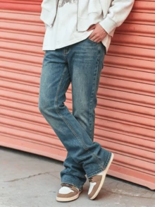 Vintage Blue-Green Distressed Micro-Flare Stretch Denim Jeans For Men, Retro Cat-Whiskers Faded Wash Leg-Flattering Niche Style Long Pants, Versatile For Daily Commute And Streetwear - Navy Blue - View 5