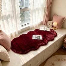 1pc Burgundy Plush Rug, Soft Faux Rabbit Fur Asymmetrical Carpet, 1-5cm Trimming Tolerance, Suitable For Christmas, Thanksgiving And New Year Decoration, Soft And Skin-Friendly, Home Decor Rug For Living Room, Bedroom, Bathroom Or Kitchen, Multiple Colors Available, Bedroom Carpet, Decorative Rug, Small Rug, Carpet, Home Decor, Living Room Rug - Burgundy - View 13