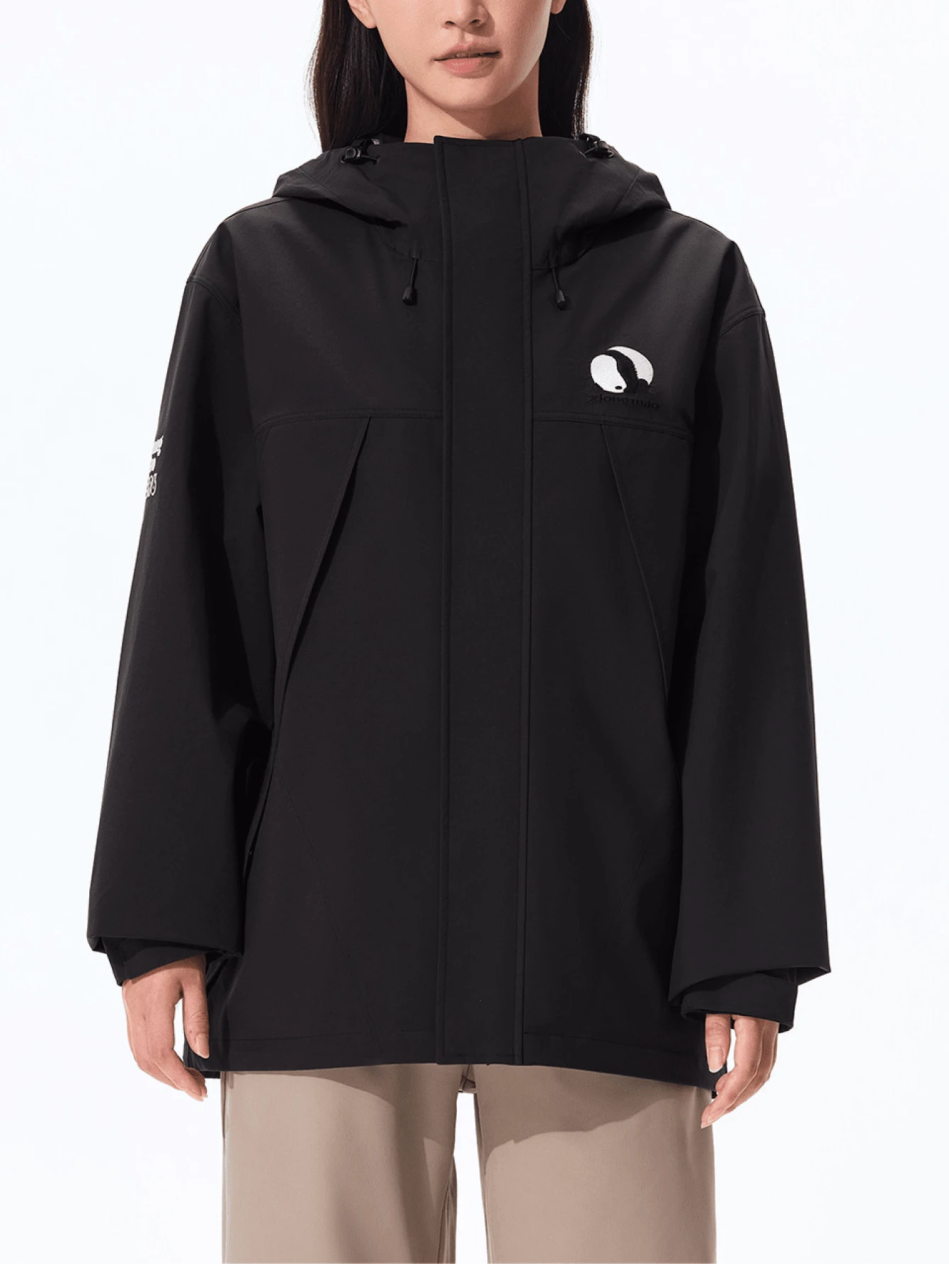 CAMEL CROWN Women's Outdoor Softshell Jacket Stylish, Comfortable, Water-Repellent, Abrasion-Resistant, And Lightweight Hiking Mountaineering Jacket Spring/Summer - Phantom Black - View 1