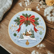 1件 20*20cm/7.9*7.9in聖誕系列刺繡套件,DIY手工刺繡套裝,適合成人初學者,居家禮物、女性縫藝禮物,含使用說明書、印花布料、刺繡框、針與線 - 聖誕節系列 - 查看 6