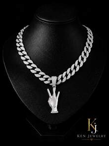 Victory Hand Gesture Rhinestone Pendant Cuban Necklace, Personalized Palm Charm, American Hip-Hop Street Style Gold/Silver Color Couple Matching Accessory - Gesture Pendant Necklace - View 15