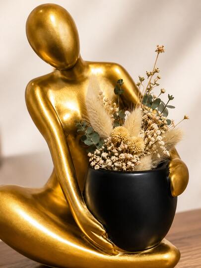 1pc Gold Kneeling Abstract Sculpture Style Vase Ornament, Combining Nordic Luxury Apartment Terrace Decor Style With Minimalist Artistic Aesthetic; Bohemian Neutral Home Decor, Suitable For Living Room, Outdoor Terrace, Balcony, Entryway Table And Modern Home Decoration