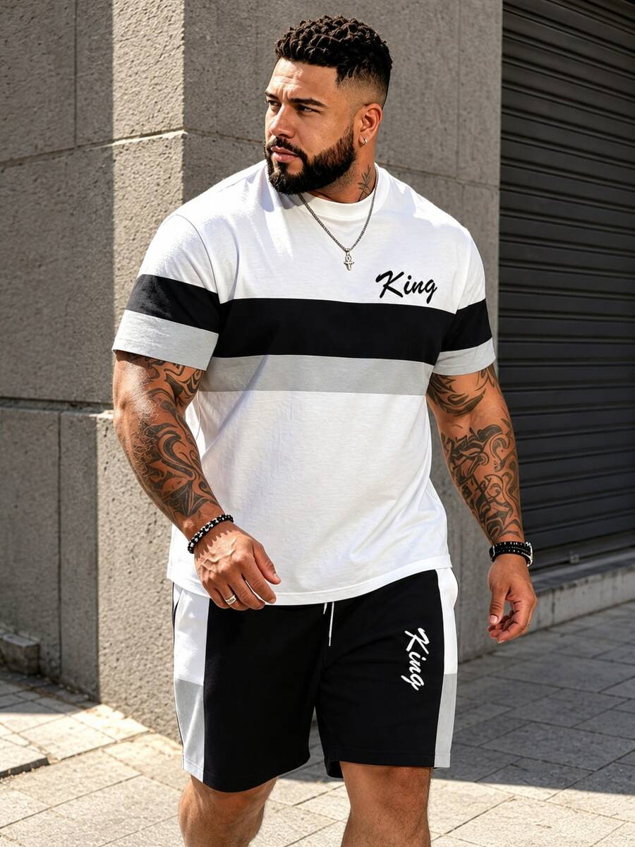 Camiseta de manga corta con rayas horizontales tricolor y patchwork estilo callejero para hombres de talla grande + shorts casuales a juego, color negro único de alta gama - Negro - Ver 1
