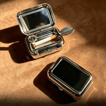 Vintage Carved Embossed Metal Portable Ashtray With Keychain, Can Be Hung On Backpack, Sealed Leak-Proof Odorless Pocket Mini Ashtray, Smooth Flip Lid Durable Container, Suitable For Car, Camping, Outdoor Travel, Daily Use, 4 Pattern Options - Amber - View 3