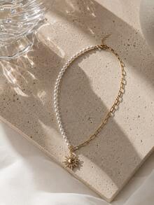 Hegaze 1pc Patchwork Faux Pearl Chain Rhinestone Sun Pendant Necklace, French Vintage Women's Vacation Style Collarbone Chain - Yellow Gold - View 3