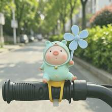 Hiasan Gantung Kincir Angin Beruang & Babi Lucu dan Kreatif, Bahan PVC (Tali Silikon/Stiker Tanpa Bekas) Tersedia 2 Gaya, Barang Dekoratif Universal untuk Sepeda Motor, Sepeda, Skuter Listrik, Mobil - Kincir Angin Anak Beruang - View 5