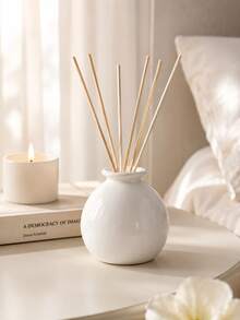 1pc Ins Minimalist Bright White Round Rattan Aromatherapy Bottle, Light Bulb Shaped Fragrance Container, Neutral Home Bedroom Desktop Fragrance Decor Gift - Small White Jar Aroma Diffuser Bottle - View 8